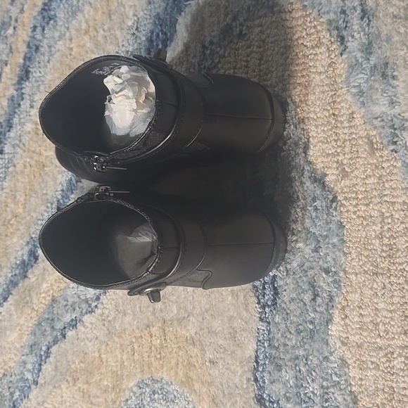COACH BLACK DOUBLE C ANKLE BOOT SZ 7.5 - Picture 3 of 7